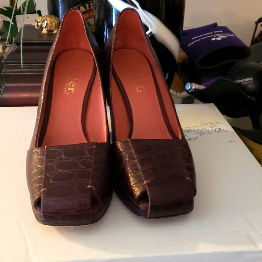 Richard Tyler shoes